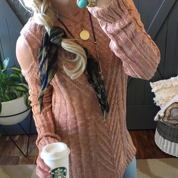 New Blush Knit Cold Shoulder Sweater Boho Blouse - Picture 2 of 7